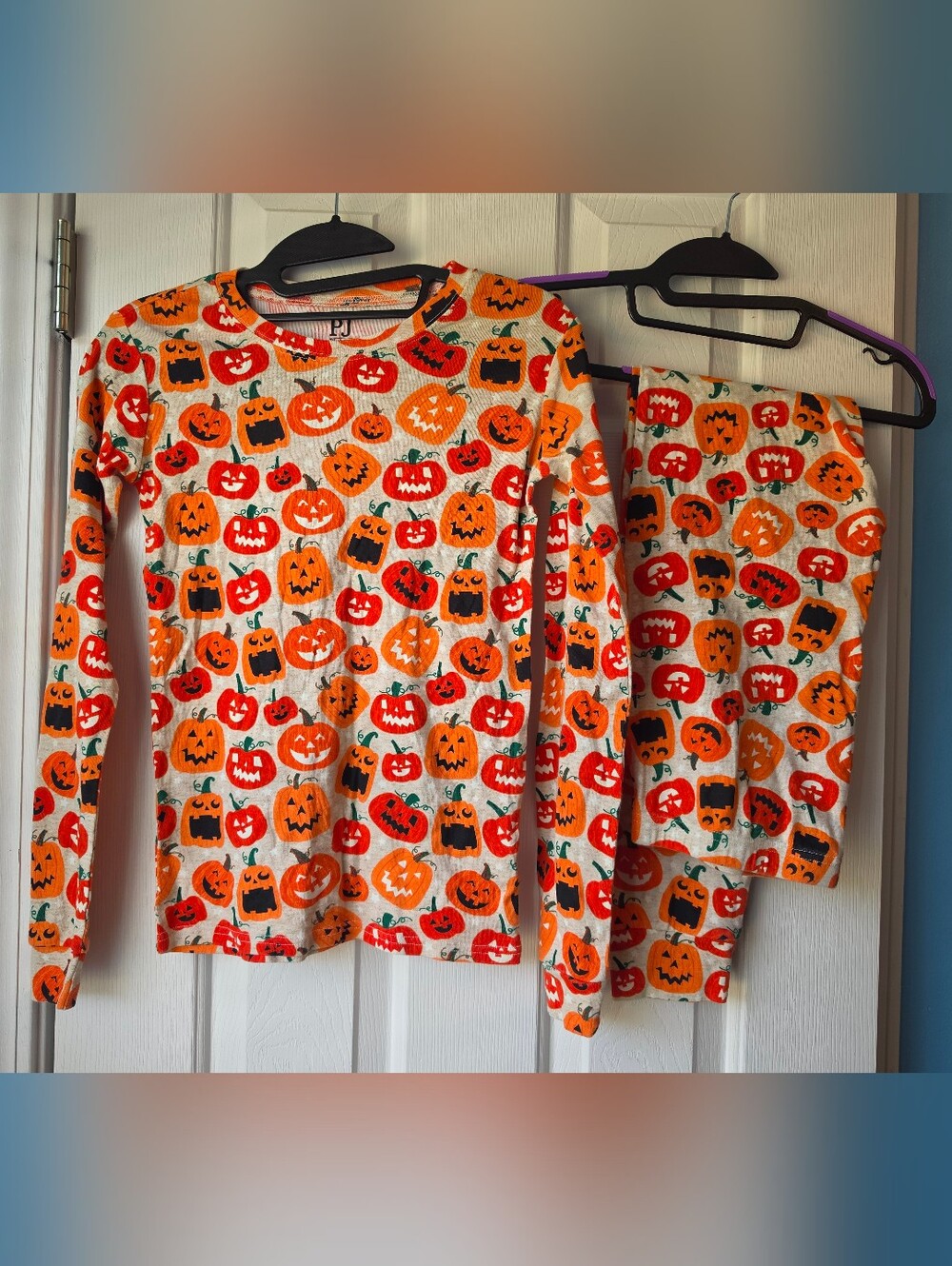 The Children's Place Orange Pumpkin Print Pajama Set Size 16